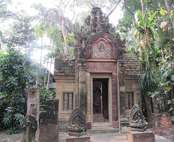 A chapel in the Burmese style in the Garden of Serenity on the grounds of the Prasart Museum in Bangkok, Thailand.