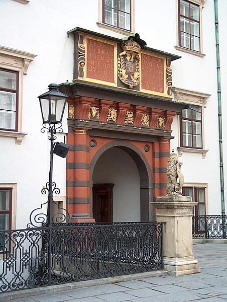 The Hofburg area has been a documented seat of government since 1279. The Schweizertor (Swiss Gate, built 1552), opens into the Alte Burg, the oldest section of the Hofburg.