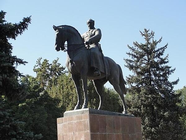 Statue of Mikhail Frunze, the Kyrgyz Soviet hero, in Bishkek, Kyrgyzstan. Frunze was the name of the capital city from 1926 to 1991.