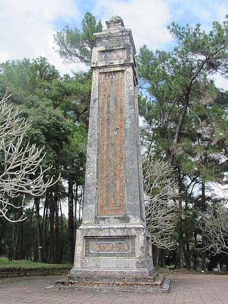Stele in the pavilion to the east of Emperor Tu Doc's Tomb in Hue, Vietnam. The stele, the largest of its type in the country, bears Tu Doc's epitaph, which he composed himself because he had no sons.