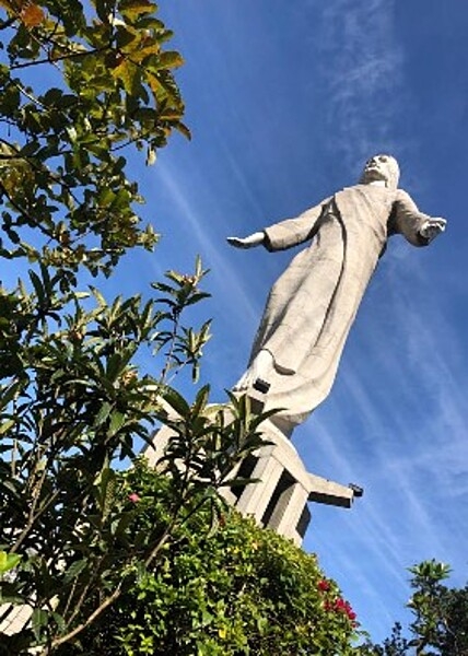 The Christ at "El Picacho" is a monument on the hill El Picacho in the north area of Tegucigalpa, the capital of Honduras. The sculpture weighs 2,500 tons and is 30 m (98 ft) high; it was completed in 1998 in time for the 2000 Jubilee Year. The monument can be seen from most places in Tegucigalpa.