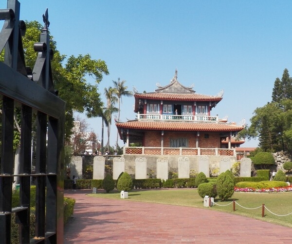 Fort Provintia (aka Chakan Tower) is the oldest building in Tainan, Taiwan. It was built as an outpost in 1653 during the Dutch colonization of Taiwan and destroyed by an earthquake in the 19th century. The fort was later rebuilt as a tower and eventually became the capital of the entire  island.